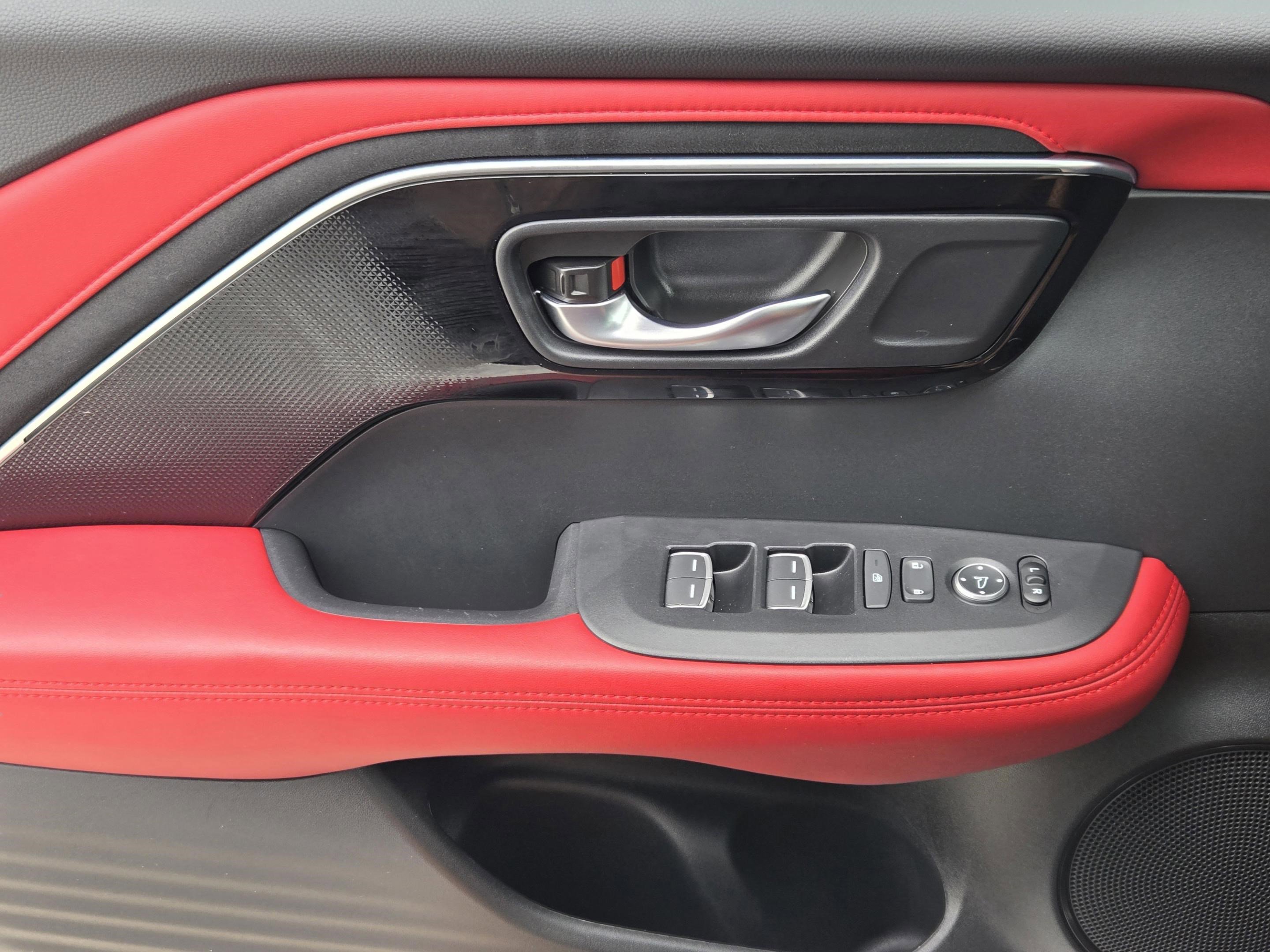 Certified 2025 Acura ADX A-Spec AWD/4WD image 16