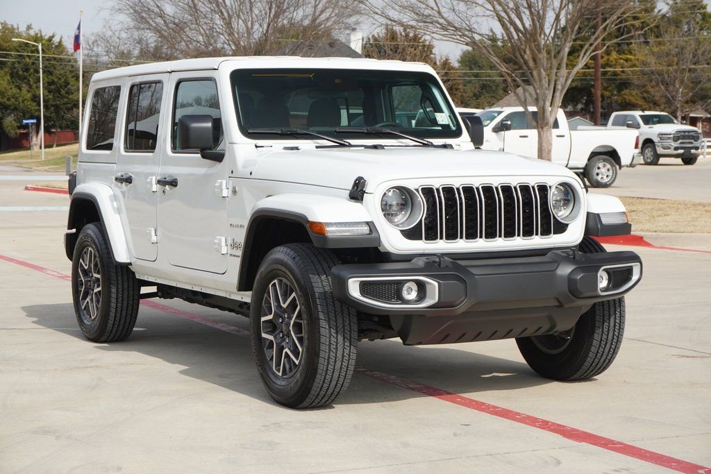 Used 2024 Jeep Wrangler Sahara image 6