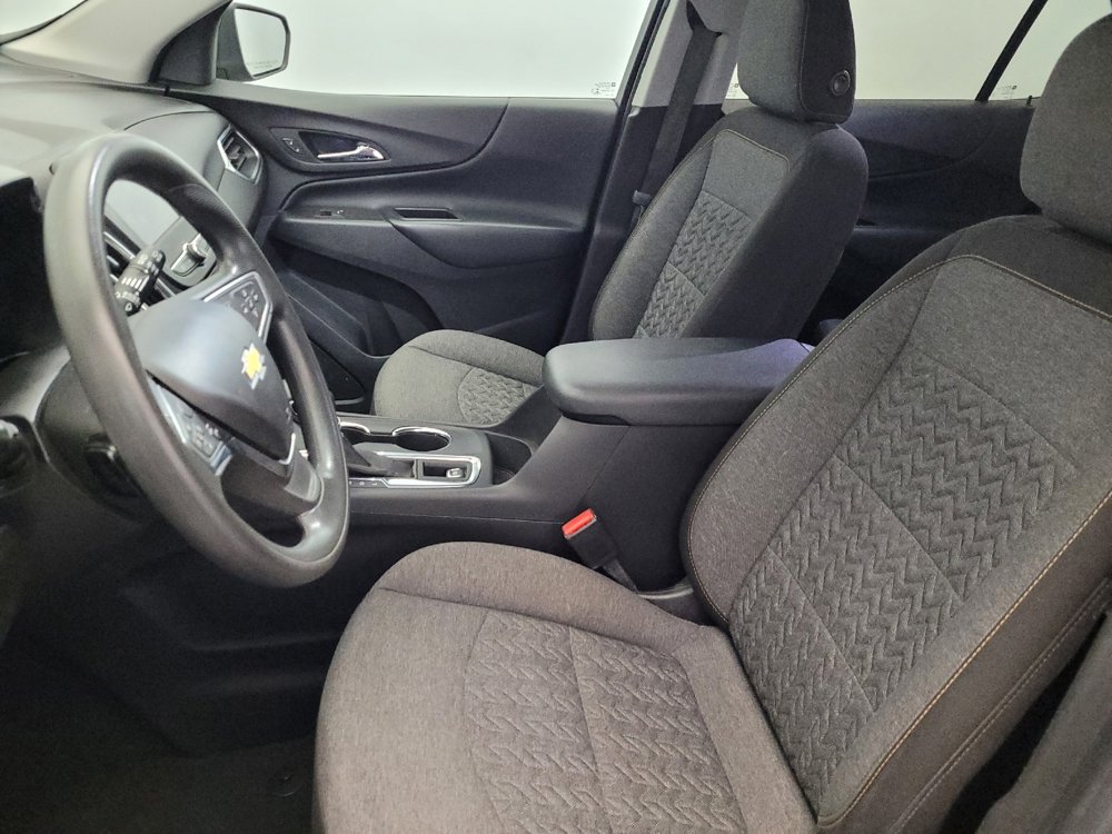 Used 2023 Chevrolet Equinox LT image 17