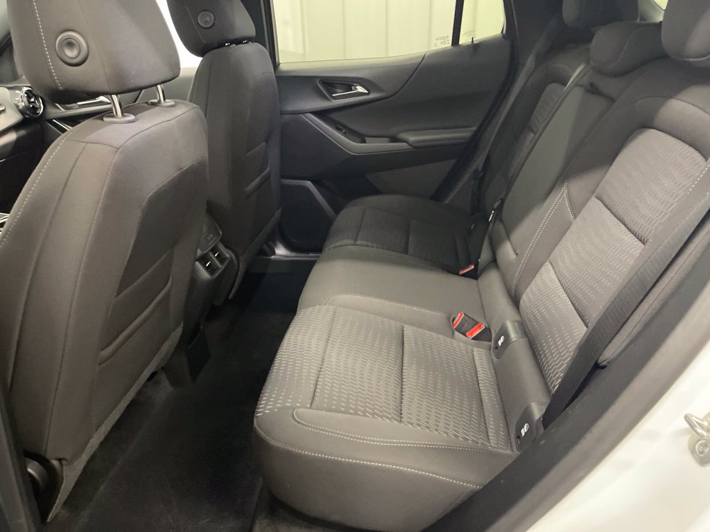 Used 2026 Chevrolet Equinox LT AWD/4WD image 14