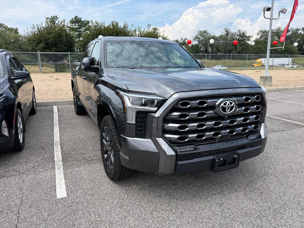 Used 2023 Toyota Tundra Platinum w/ Advanced Package AWD/4WD image 3