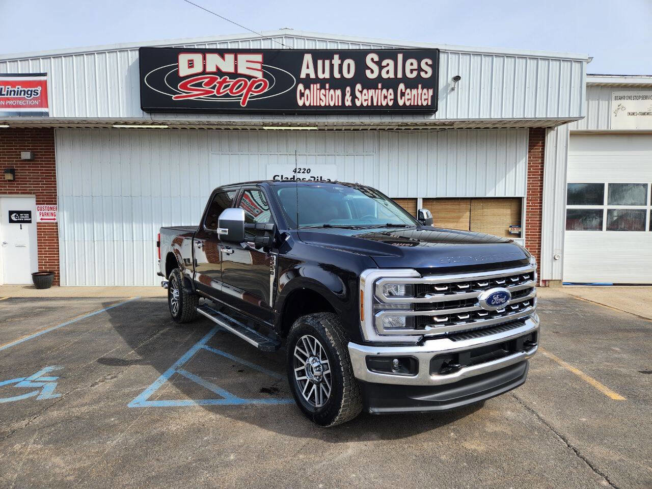 Used 2025 Ford F250 Lariat w/ Chrome Package