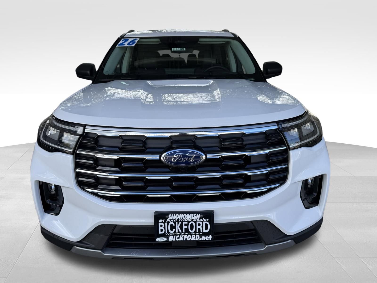 Used 2026 Ford Explorer Active w/ Active Comfort Package image 2