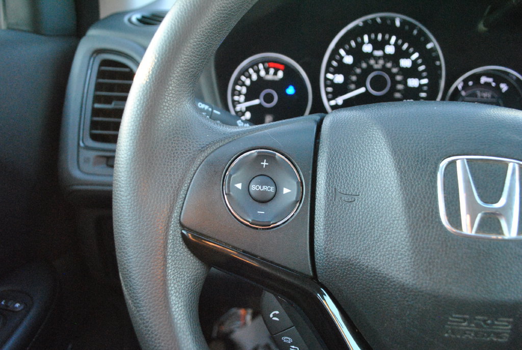 Certified 2018 Honda HR-V LX image 20