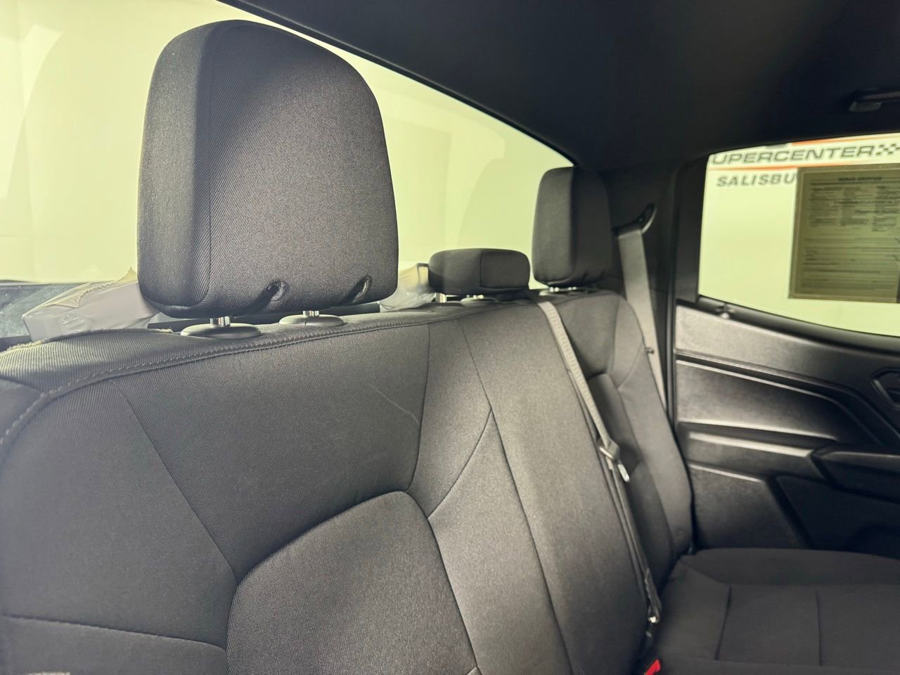 Used 2023 Chevrolet Colorado W/T RWD image 34