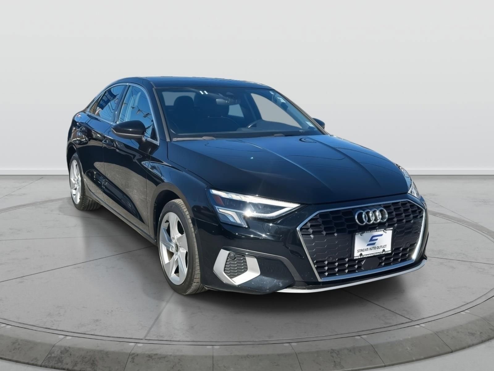 Used 2023 Audi A3 2.0T Premium image 1