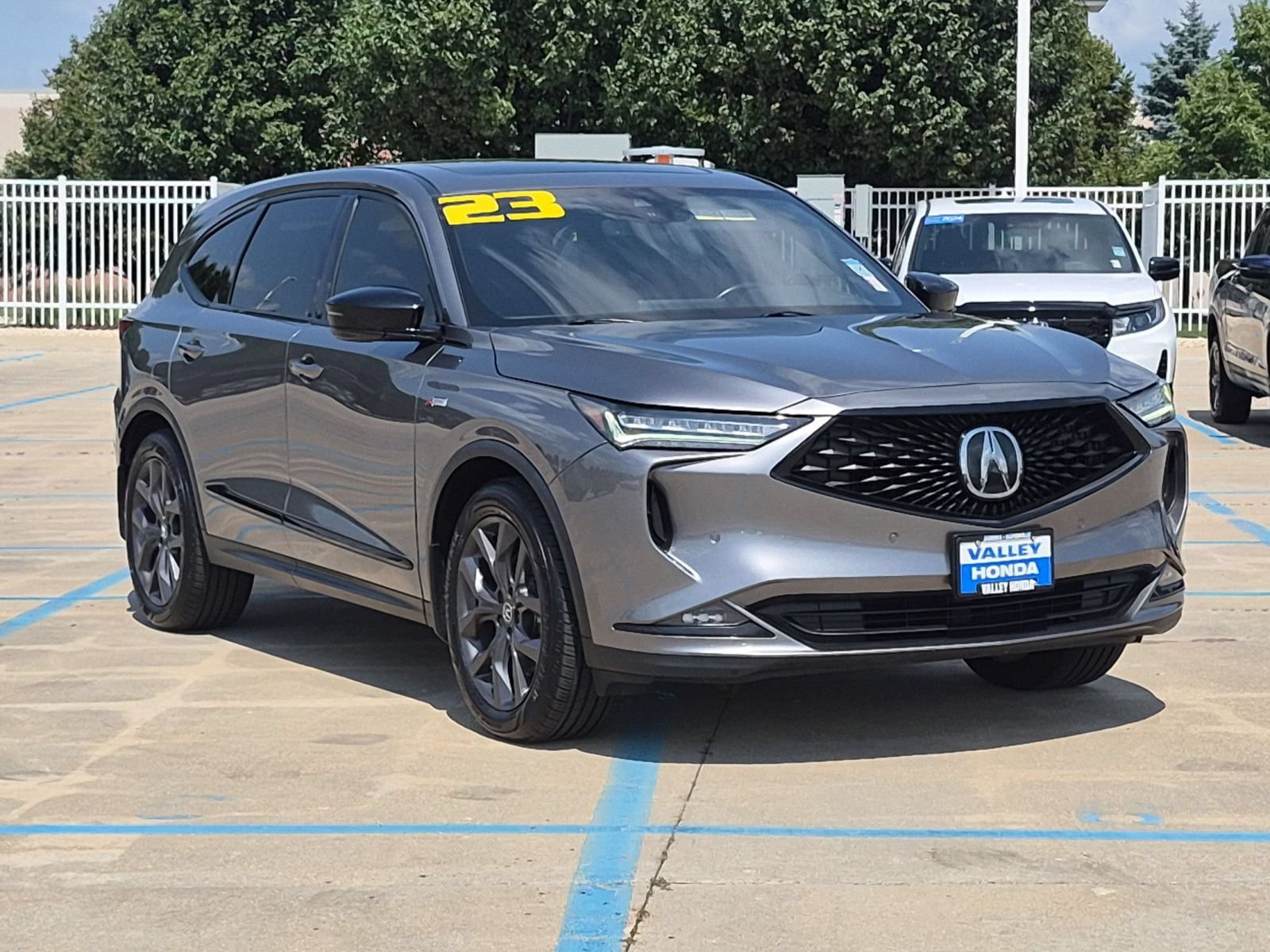 Used 2023 Acura MDX A-Spec AWD/4WD image 4