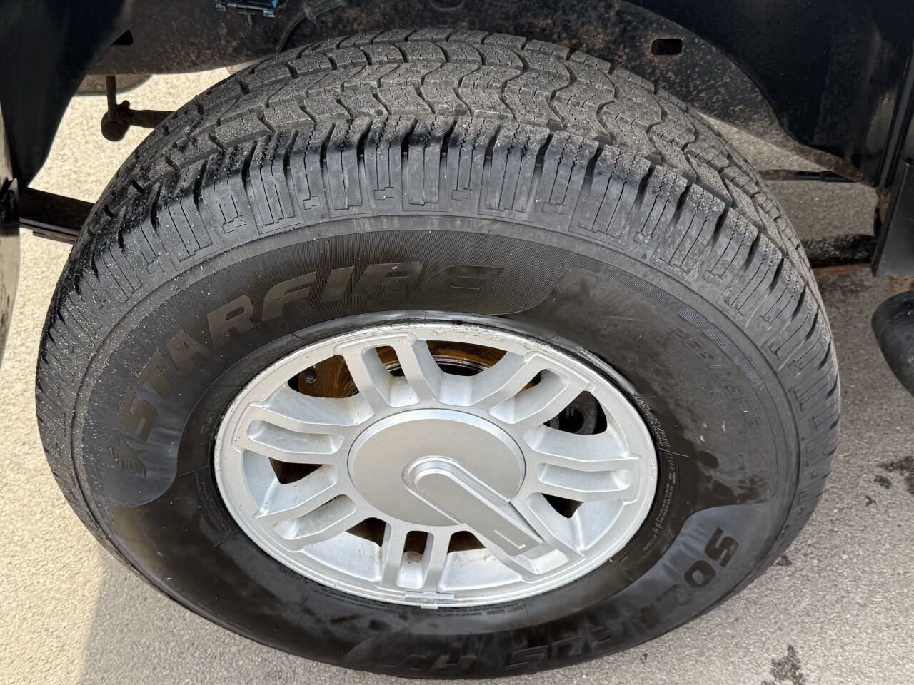 Used 2008 HUMMER H3 image 24