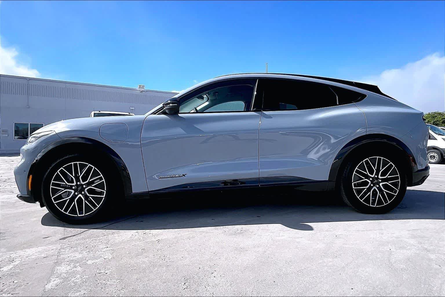 Used 2024 Ford Mustang Mach-E Premium RWD image 3