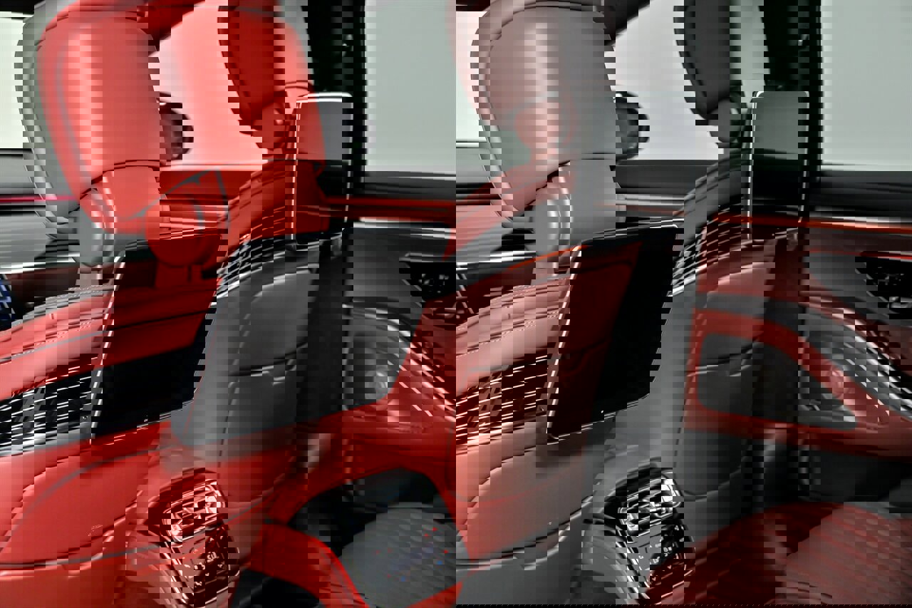 Used 2024 Mercedes-Benz S 63 AMG S image 26