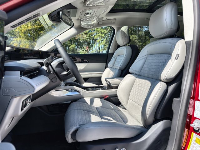 New 2026 Lincoln Nautilus Reserve AWD/4WD image 11