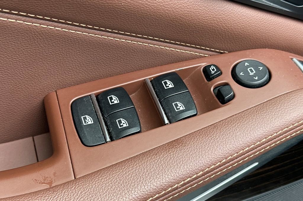 Used 2020 BMW X5 xDrive40i w/ Convenience Package image 11