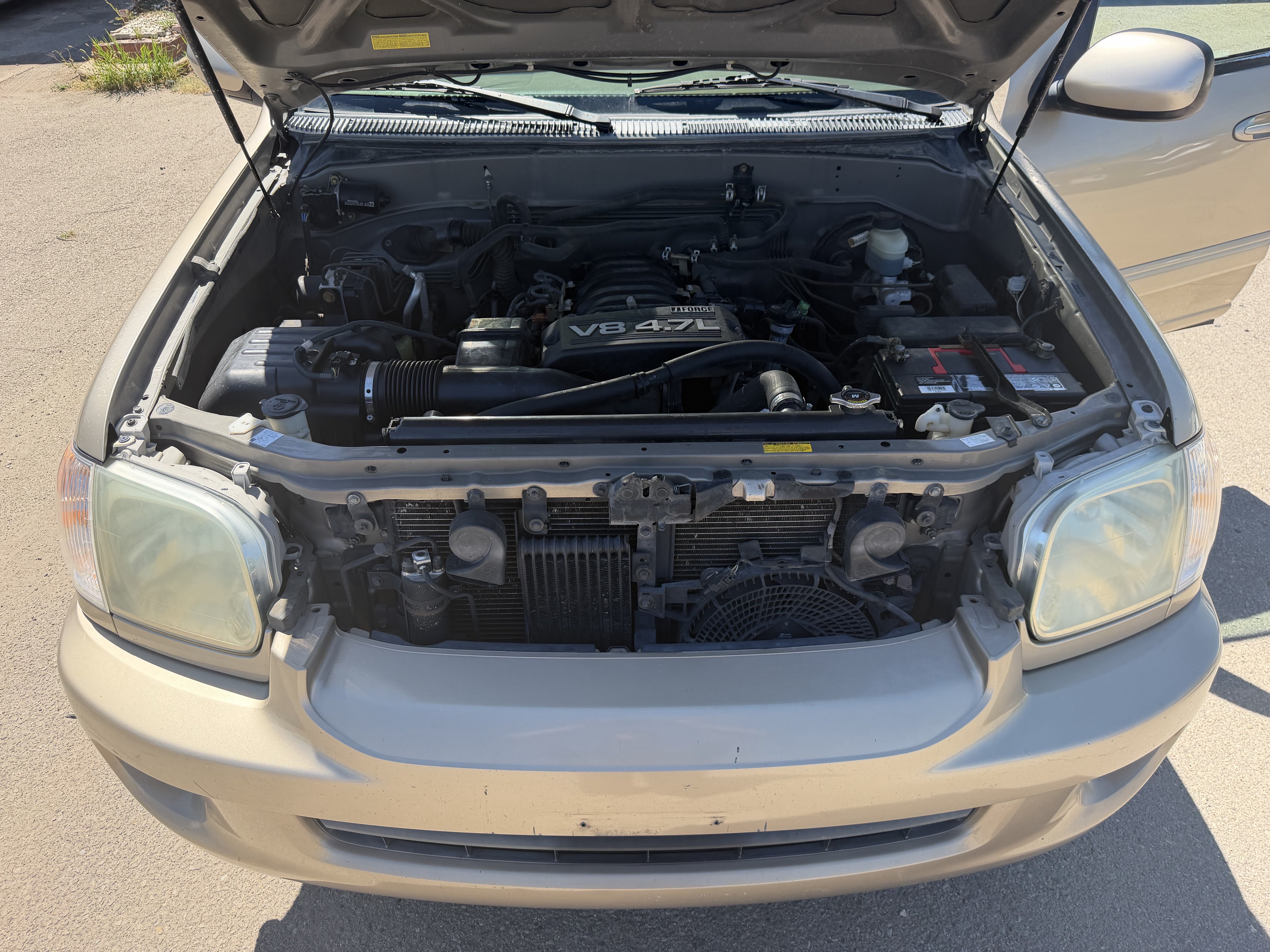Used 2005 Toyota Sequoia SR5 RWD image 24