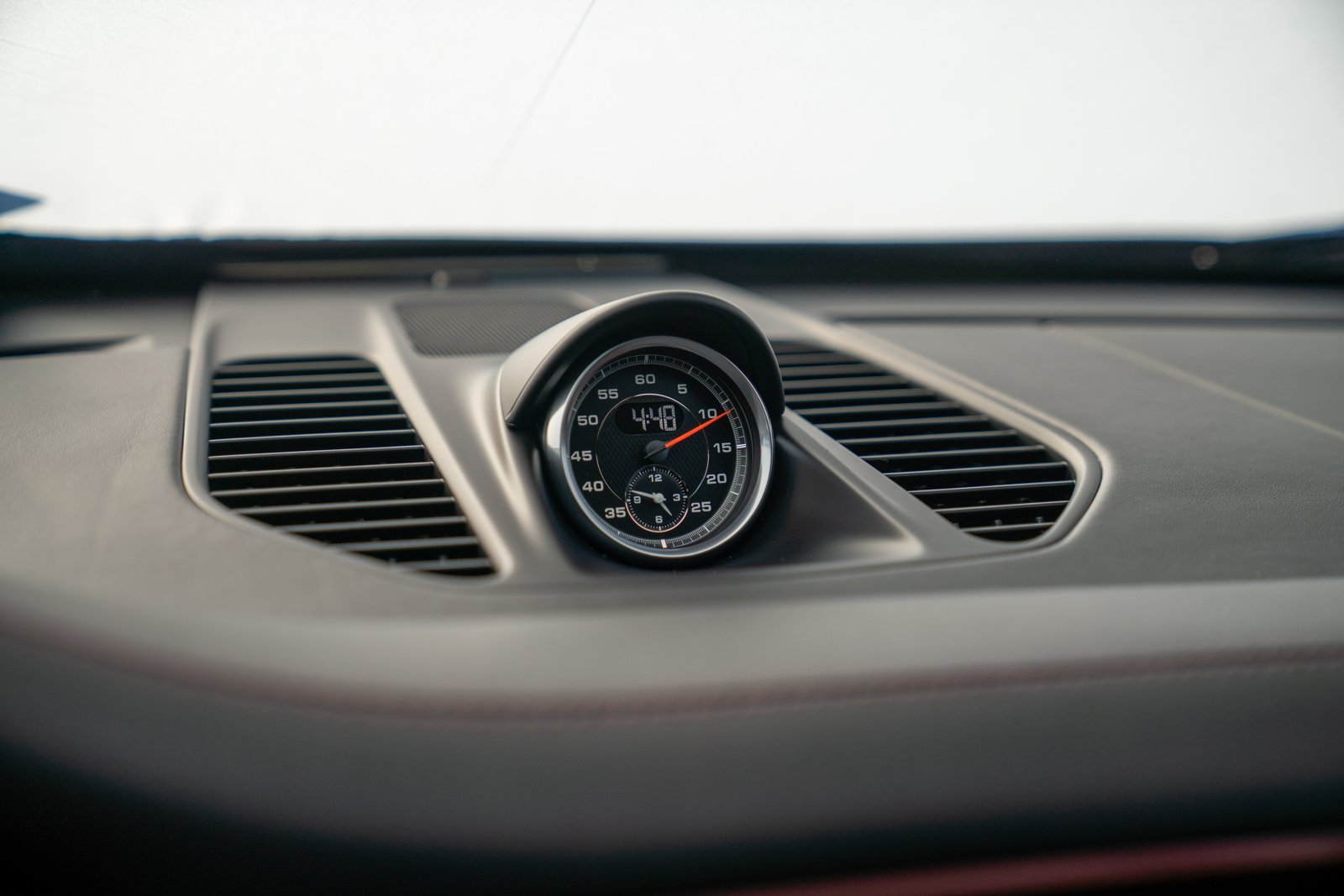 Certified 2018 Porsche 911 Carrera S RWD image 16