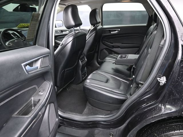 Used 2022 Ford Edge Titanium w/ Equipment Group 301A AWD/4WD image 27