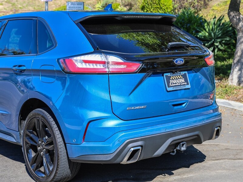 Used 2019 Ford Edge ST w/ Equipment Group 401A AWD/4WD image 14