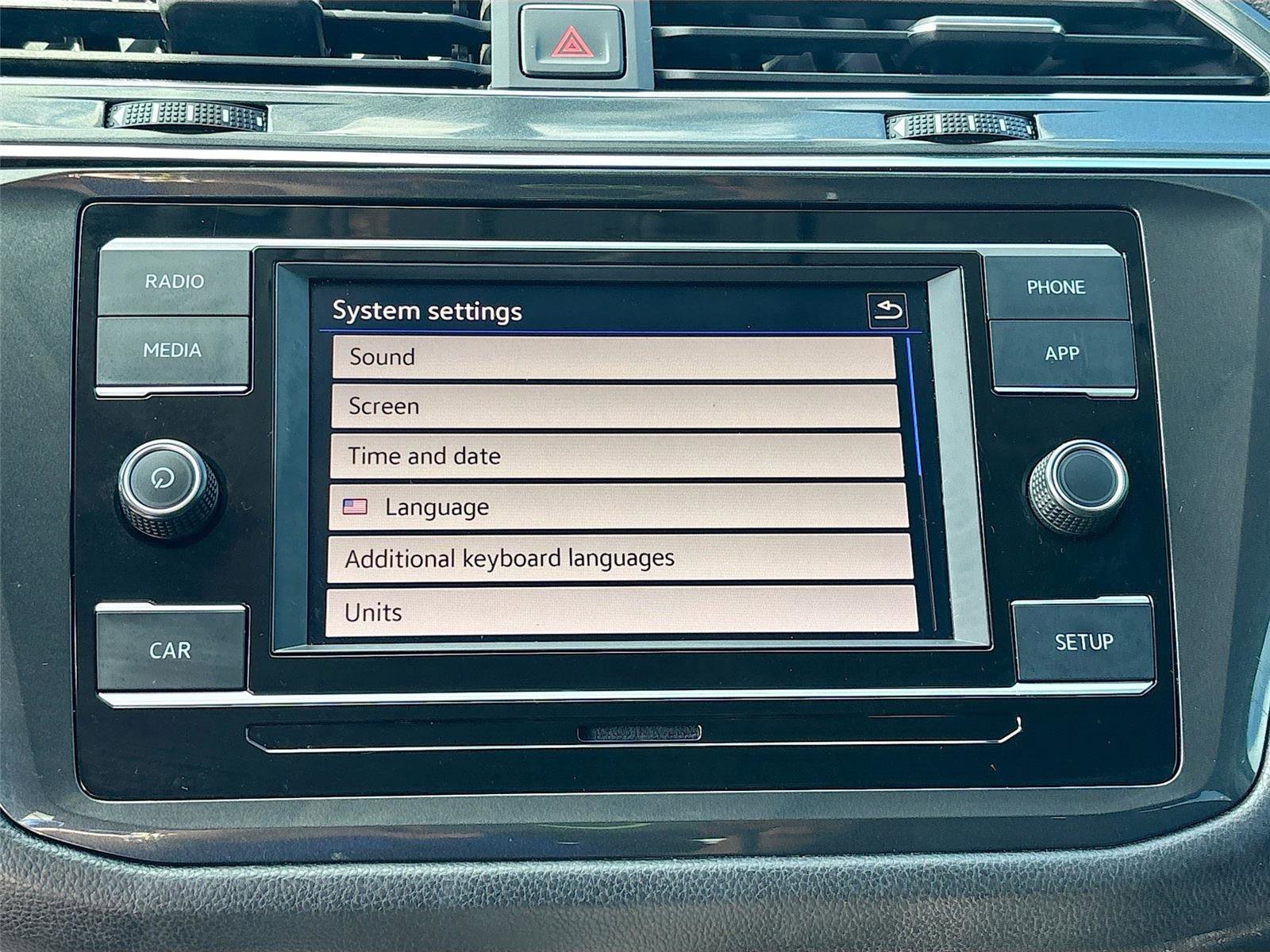 Used 2018 Volkswagen Tiguan S w/ Front Fog Lights Package image 15