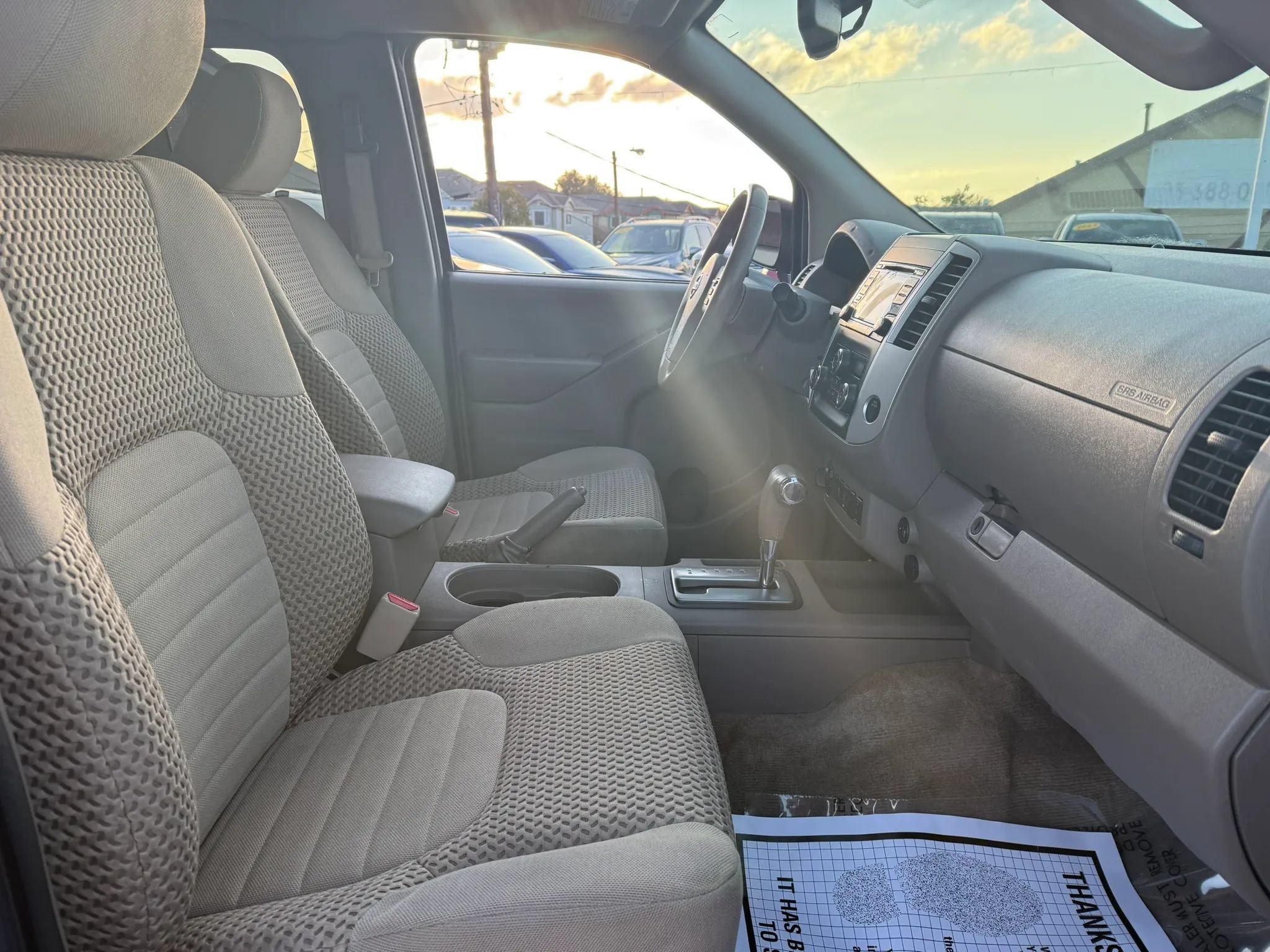 Used 2018 Nissan Frontier SV w/ Value Truck Package AWD/4WD image 14