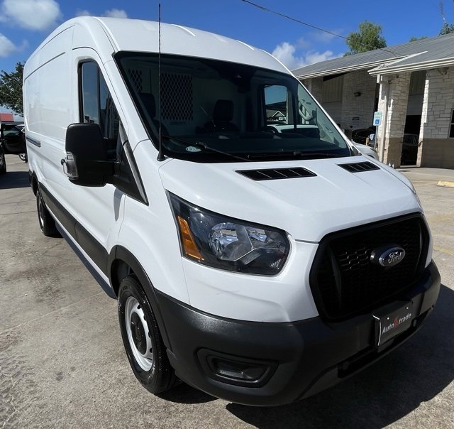 Used 2021 Ford Transit 150 Medium Roof image 3