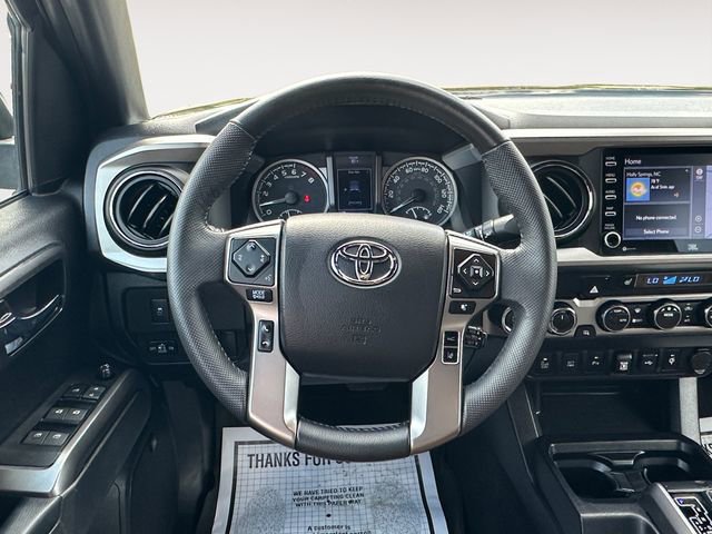 Used 2021 Toyota Tacoma Limited image 12