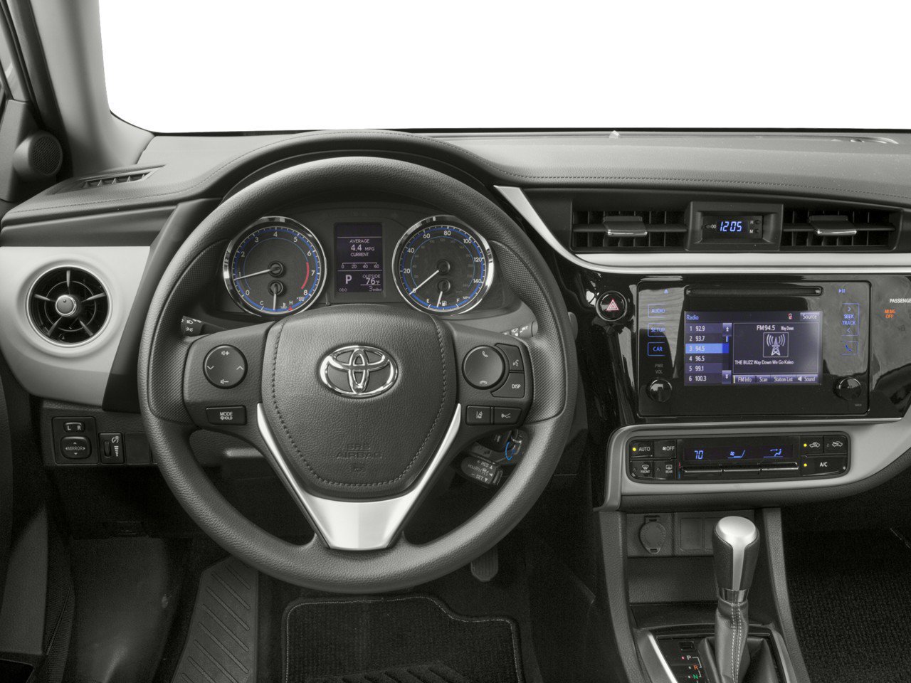 Used 2017 Toyota Corolla LE FWD image 4