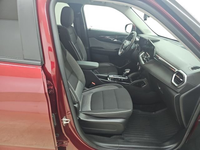 Used 2024 Chevrolet TrailBlazer LT w/ Convenience Package image 22