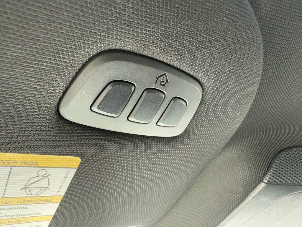 Used 2022 Ford Expedition Limited image 24