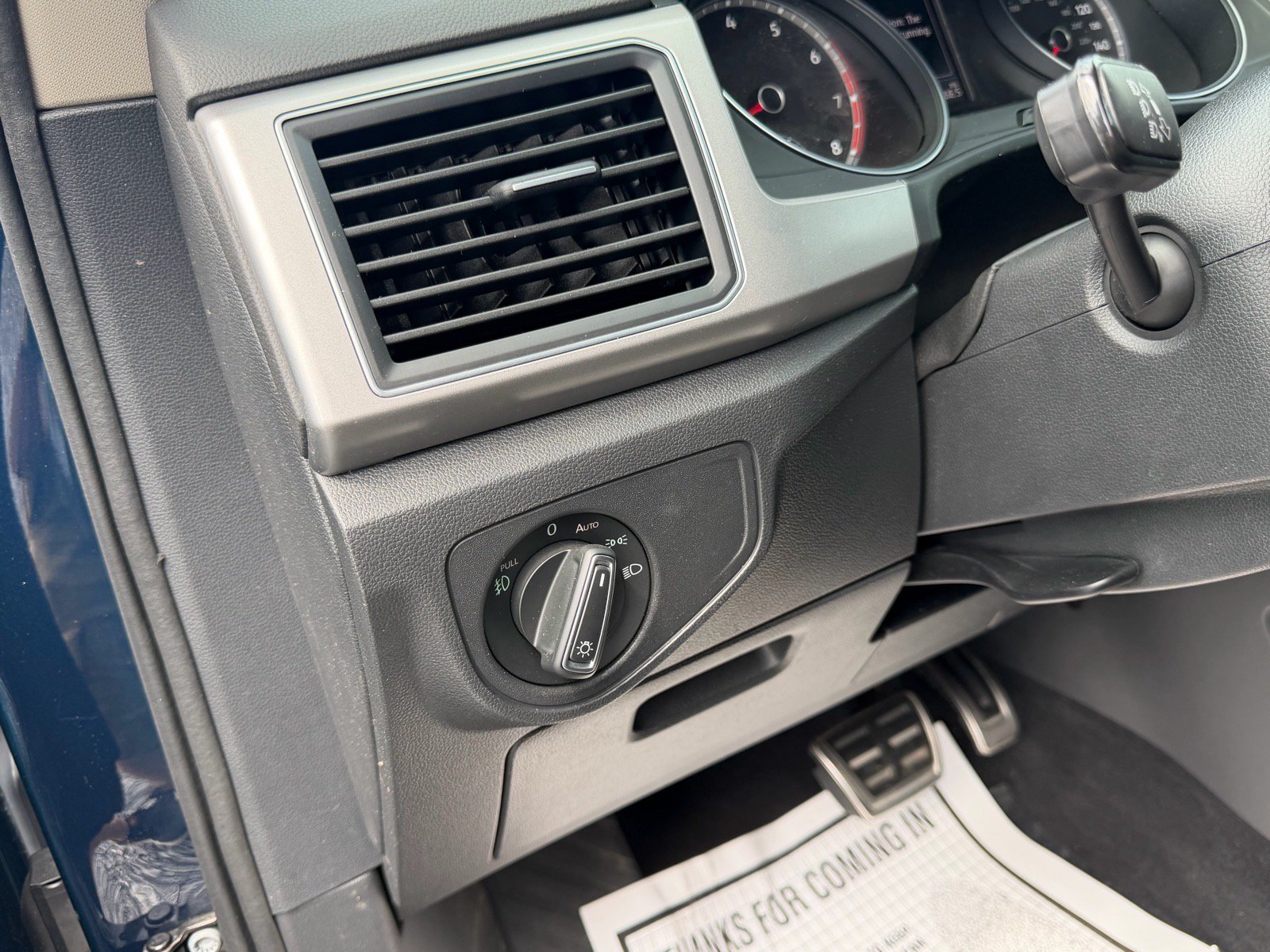 Used 2019 Volkswagen Atlas SE w/ Towing Package AWD/4WD image 19