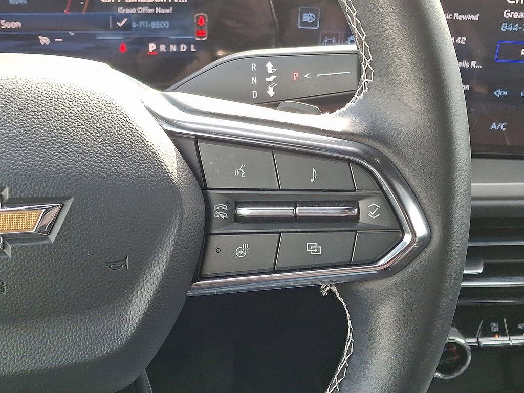 New 2025 Chevrolet Traverse LT w/ Driver Confidence Package image 21