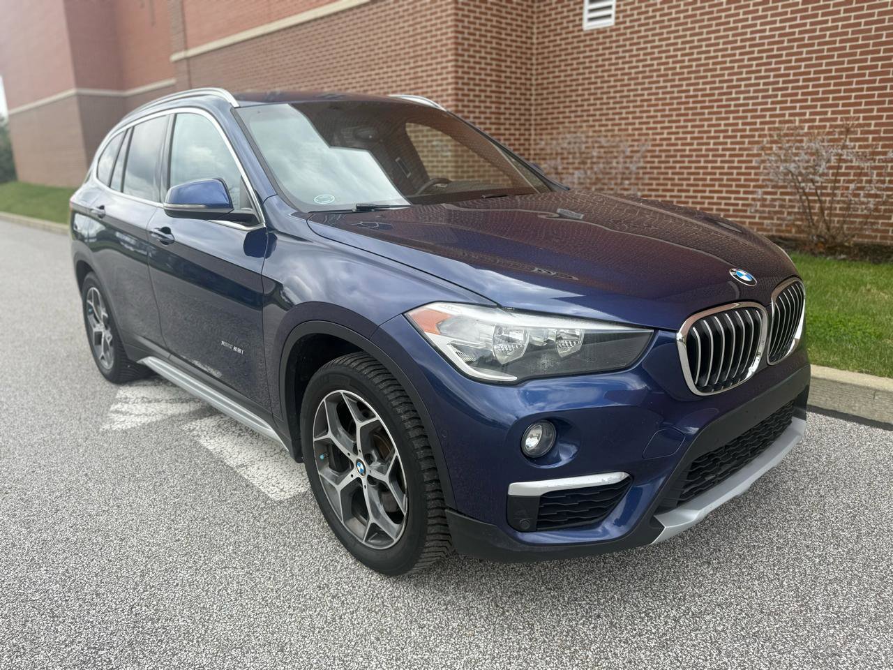 Used 2018 BMW X1 xDrive28i image 22