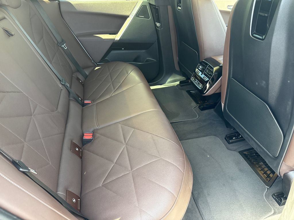 Certified 2023 BMW iX xDrive50 w/ Premium Package AWD/4WD image 16