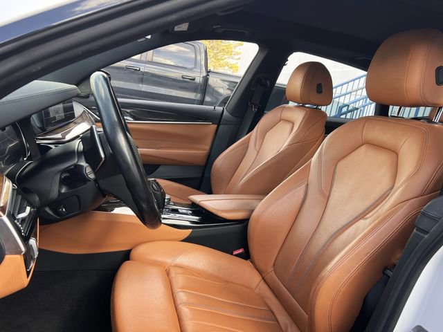 Used 2018 BMW 640i Gran Turismo xDrive w/ M Sport Package image 12