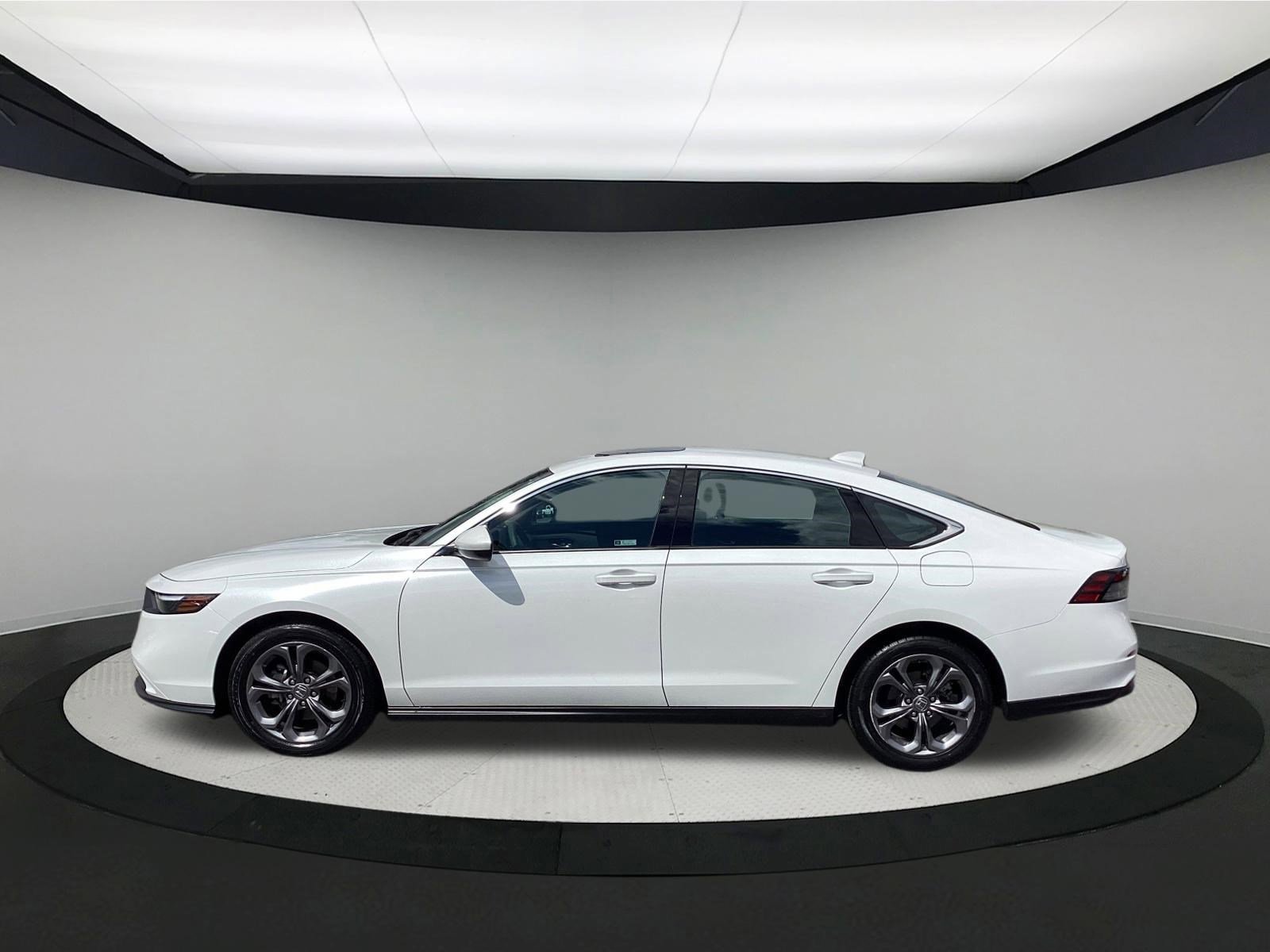 Used 2024 Honda Accord EX image 5