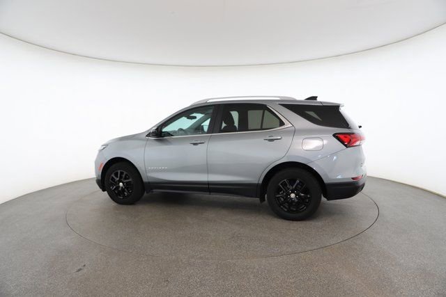Used 2023 Chevrolet Equinox LT w/ Driver Convenience Package image 8