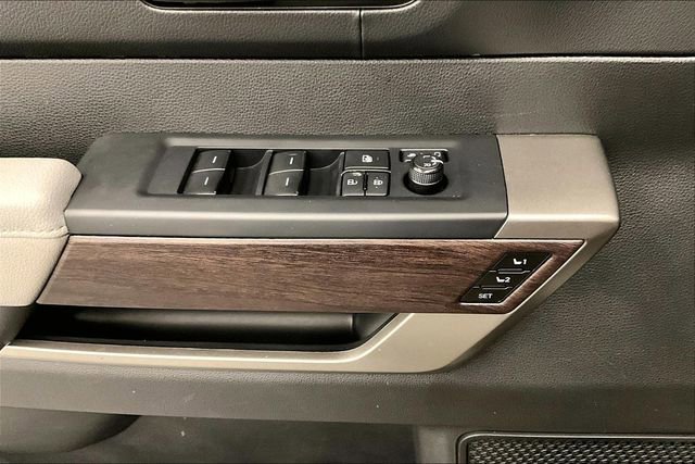 Used 2025 Toyota Tundra Limited image 39