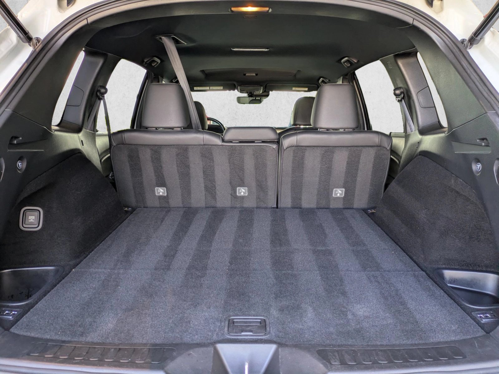 Used 2022 Honda Passport EX-L image 6