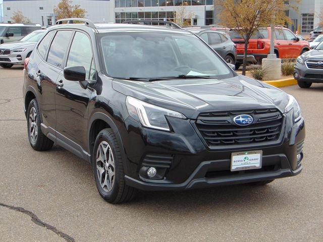 Certified 2023 Subaru Forester Premium image 9