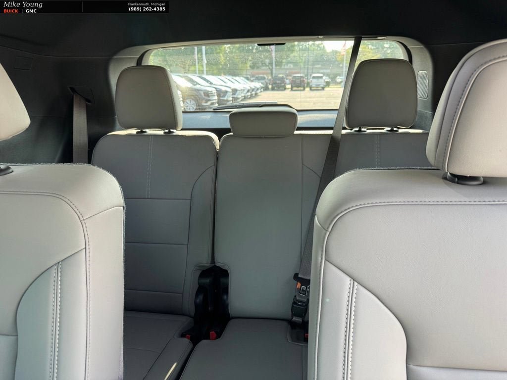 New 2026 GMC Acadia Elevation w/ Black Edition FWD image 13