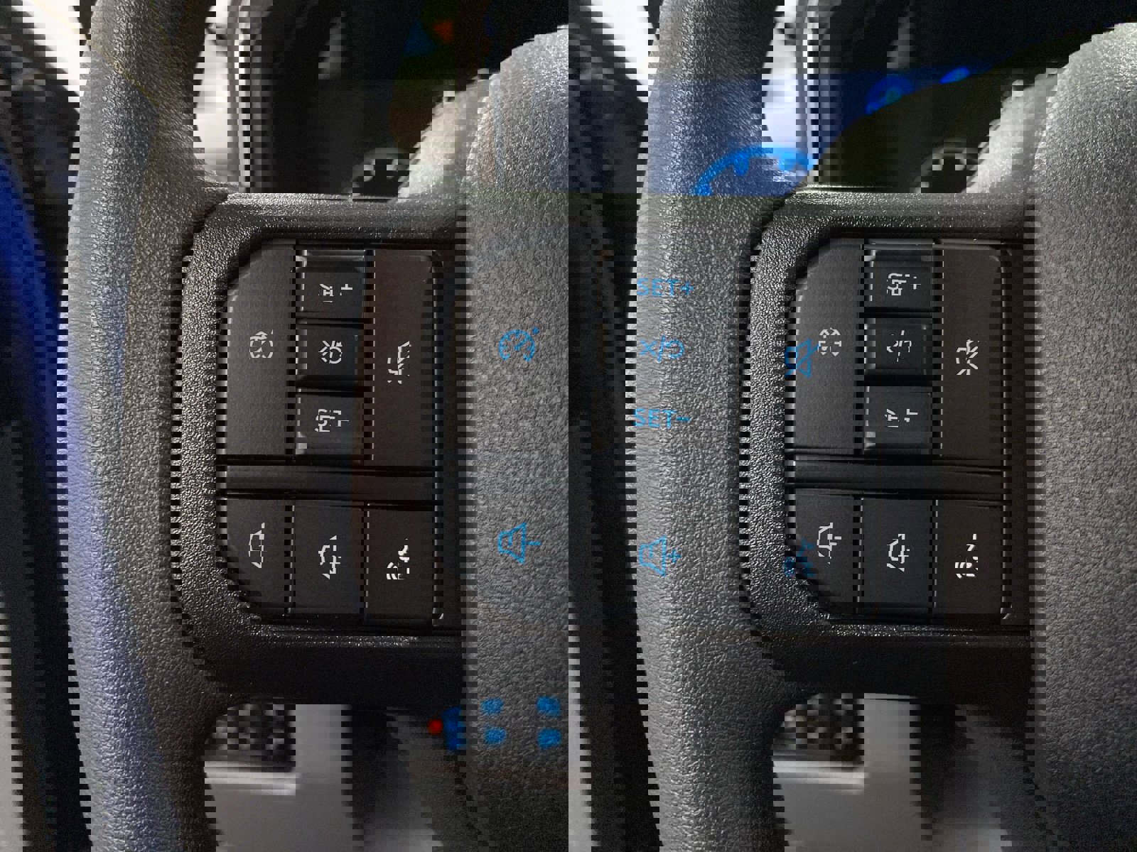 New 2026 Ford F350 XLT w/ XLT Premium Package image 27