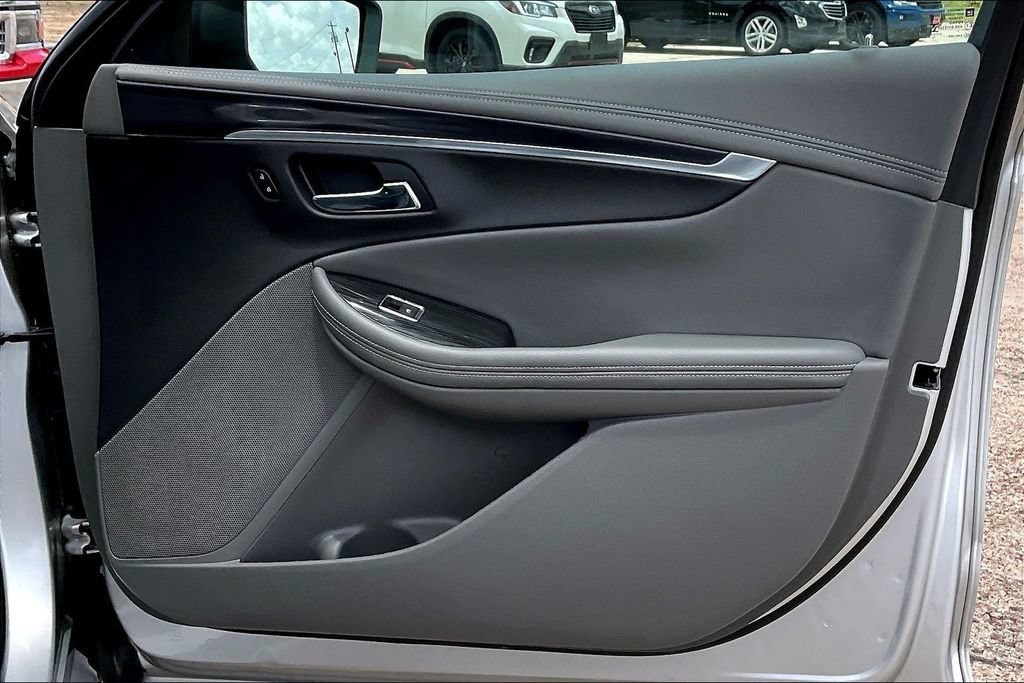 Used 2019 Chevrolet Impala LS FWD image 29