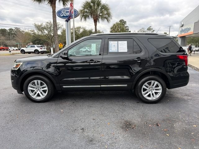 Used 2019 Ford Explorer XLT w/ Equipment Group 201A image 5