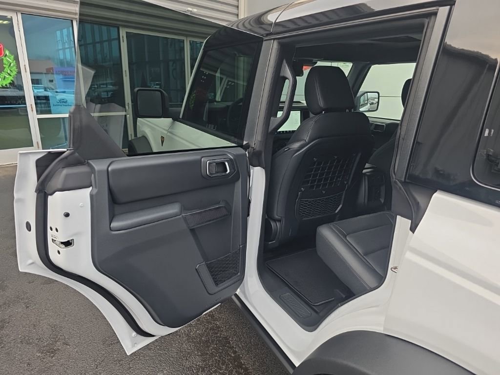 New 2025 Ford Bronco Badlands w/ Sasquatch Package image 29