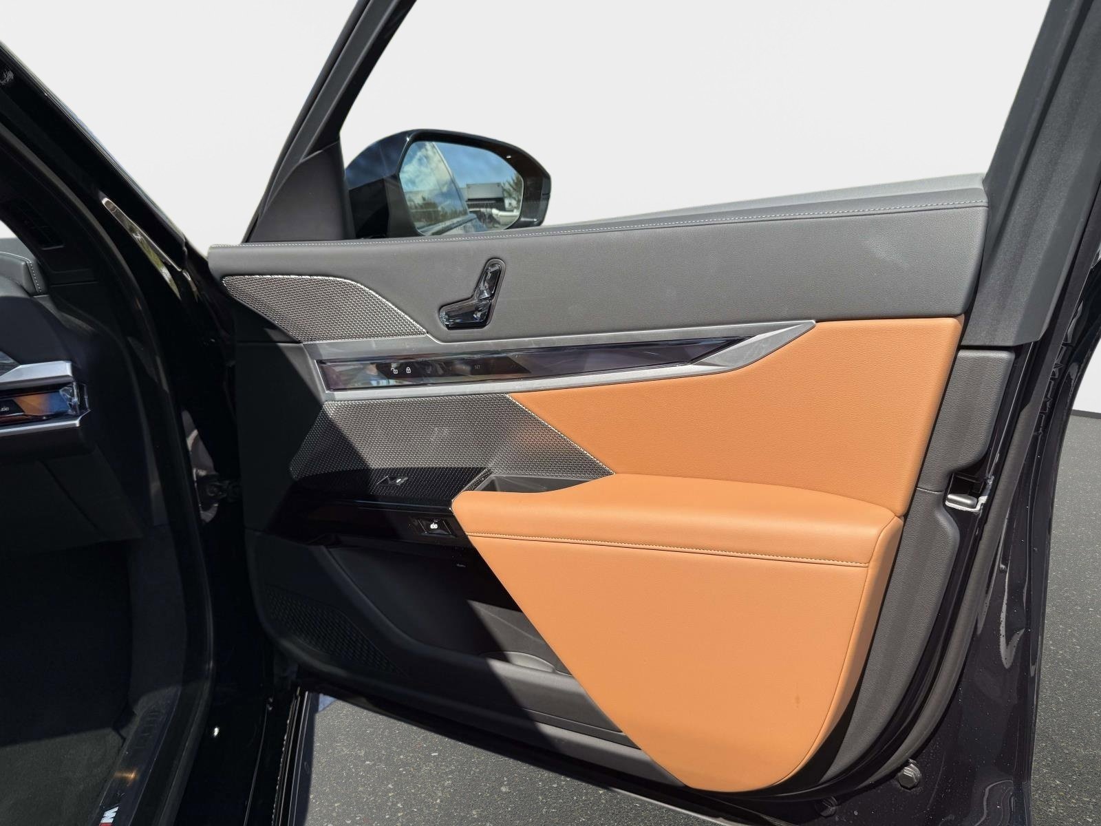 Used 2023 BMW 740i 740i image 21