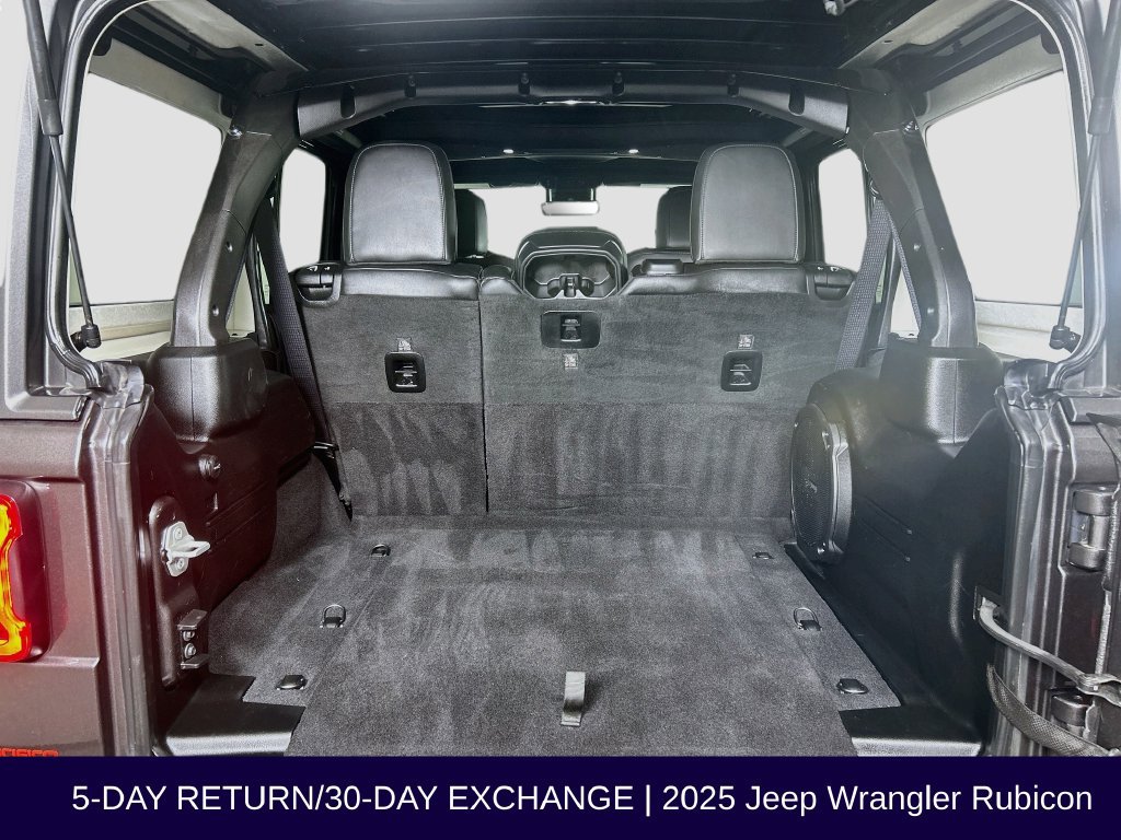 Used 2025 Jeep Wrangler Unlimited Rubicon w/ Safety Group AWD/4WD image 32