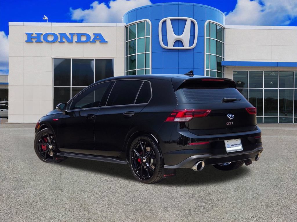 Used 2024 Volkswagen GTI SE FWD image 5