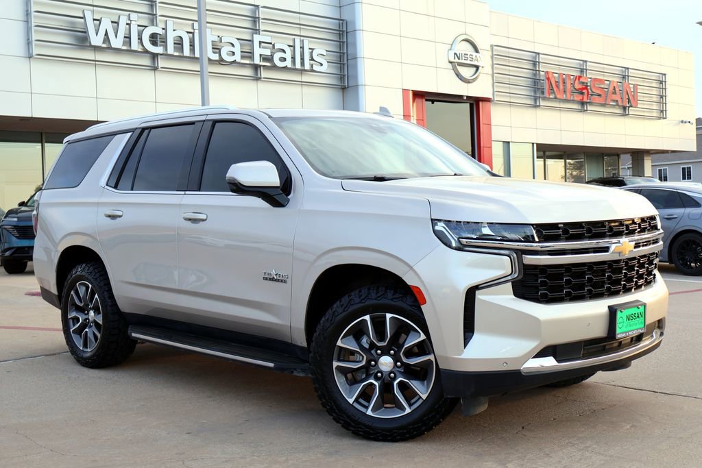 Used 2021 Chevrolet Tahoe LT w/ LT Signature Package RWD image 1