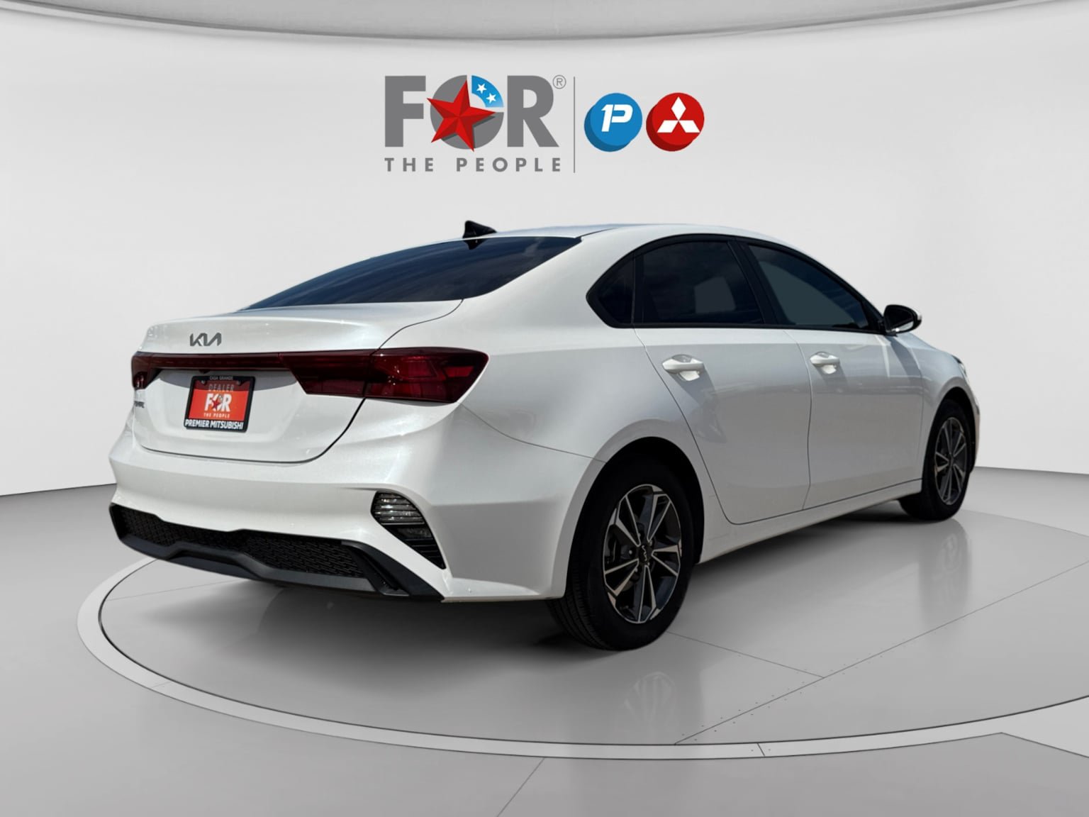 Used 2024 Kia Forte LXS FWD image 5