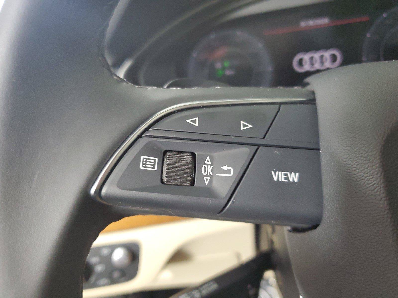 Used 2023 Audi Q5 e Prestige AWD/4WD image 28