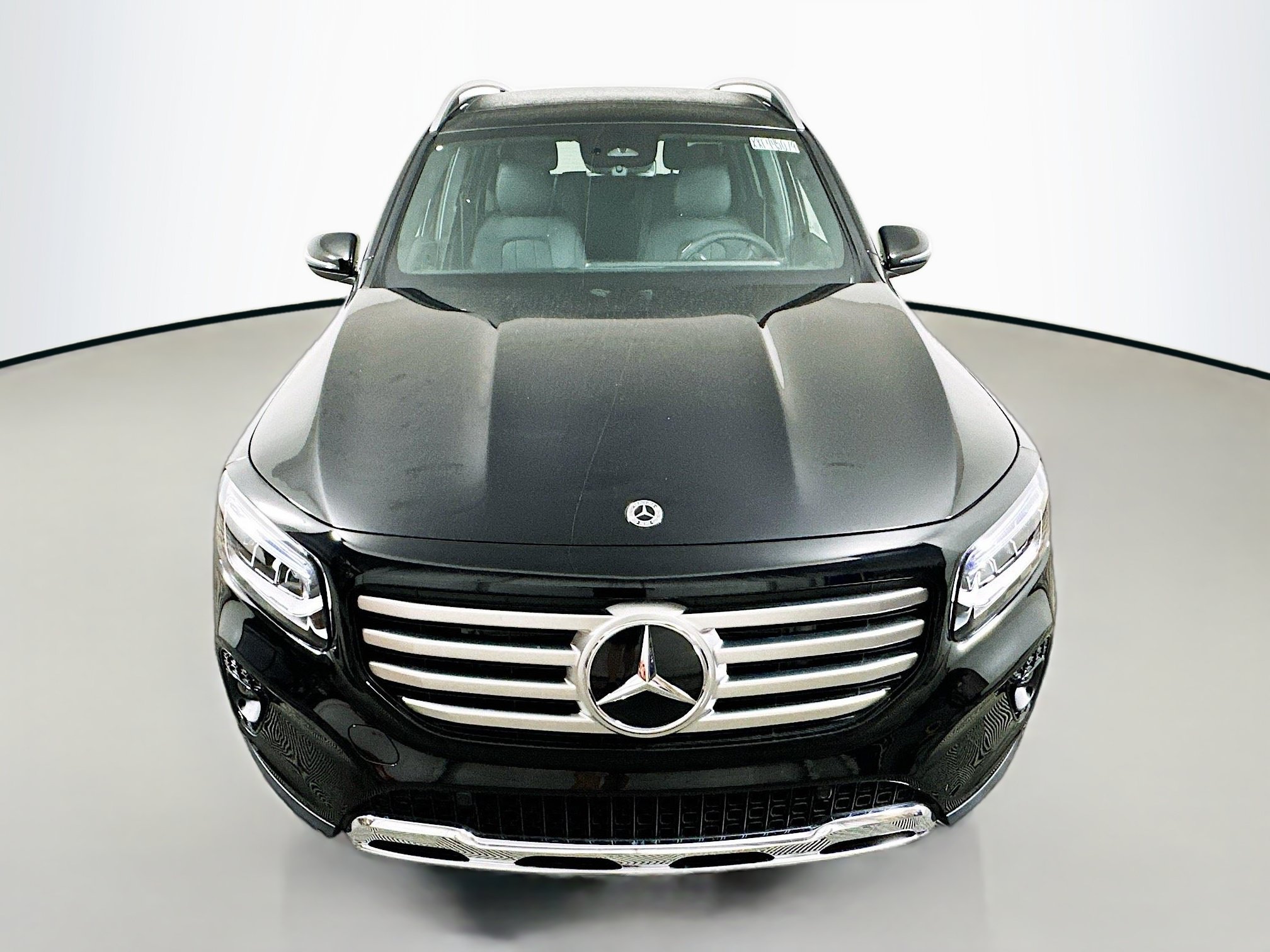 New 2026 Mercedes-Benz GLB 250 4MATIC image 2