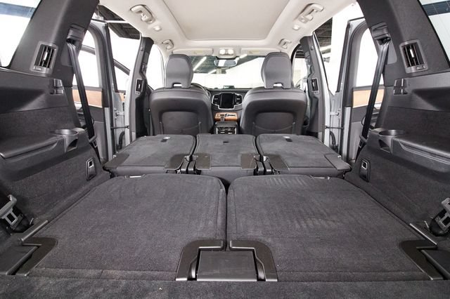 Used 2024 Volvo XC90 T8 Plus w/ Protection Package Premier AWD/4WD image 27